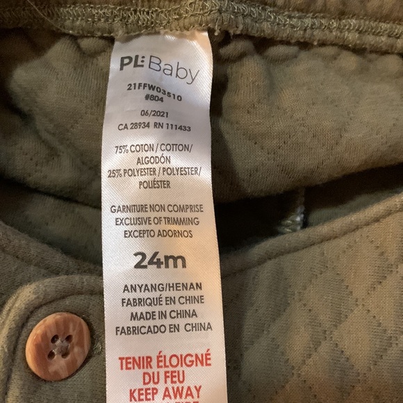 🌺 4/$20 🌺 24 mo Green quilted romper - Picture 5 of 5